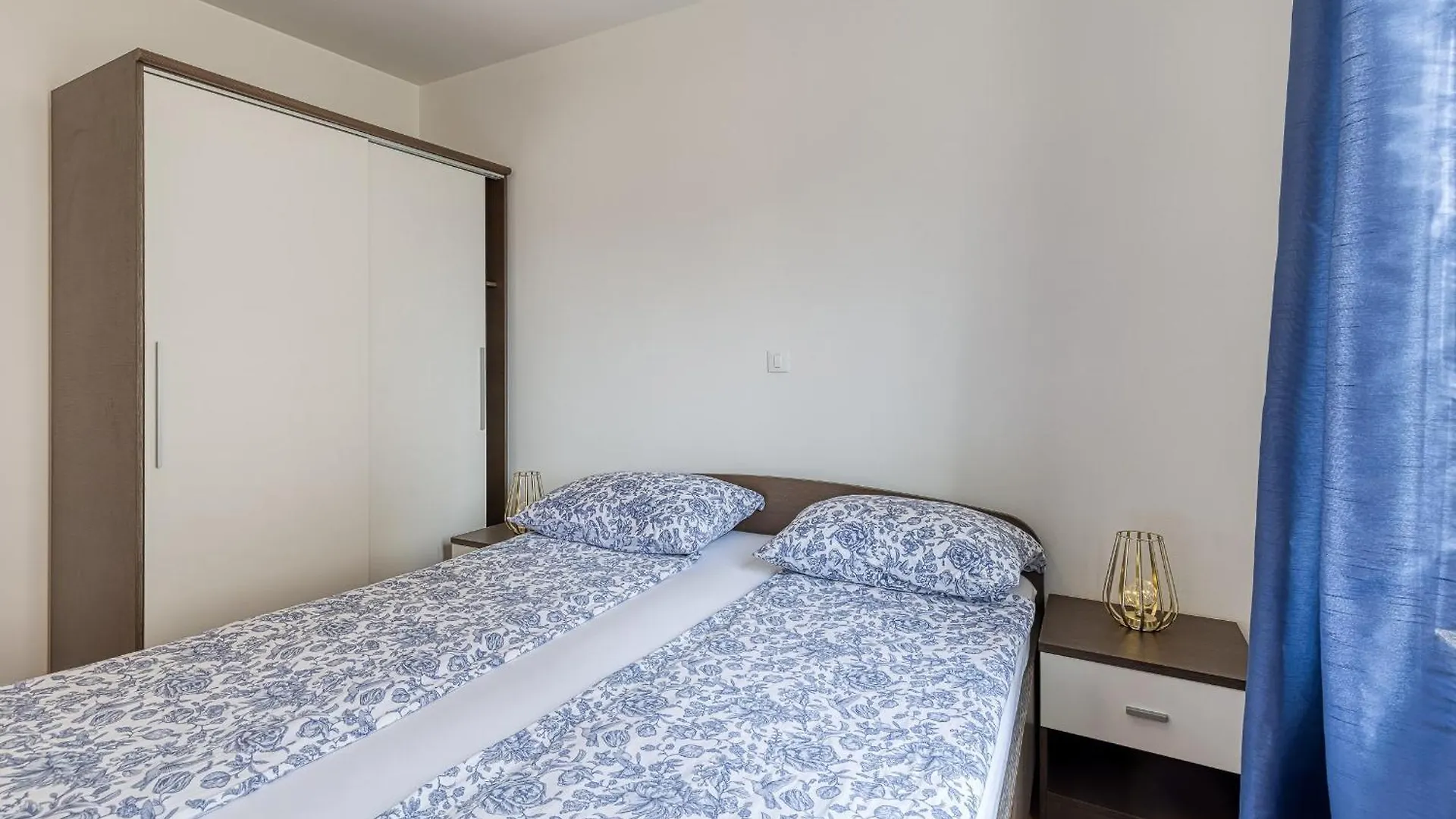 Apartment Mirjana In Karigador Croatia